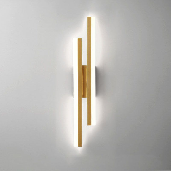 Skanto | Alana Moderne LED Veggbelysning - Elegant Svart/Gold Veggbelysning for Stue og Soverom
