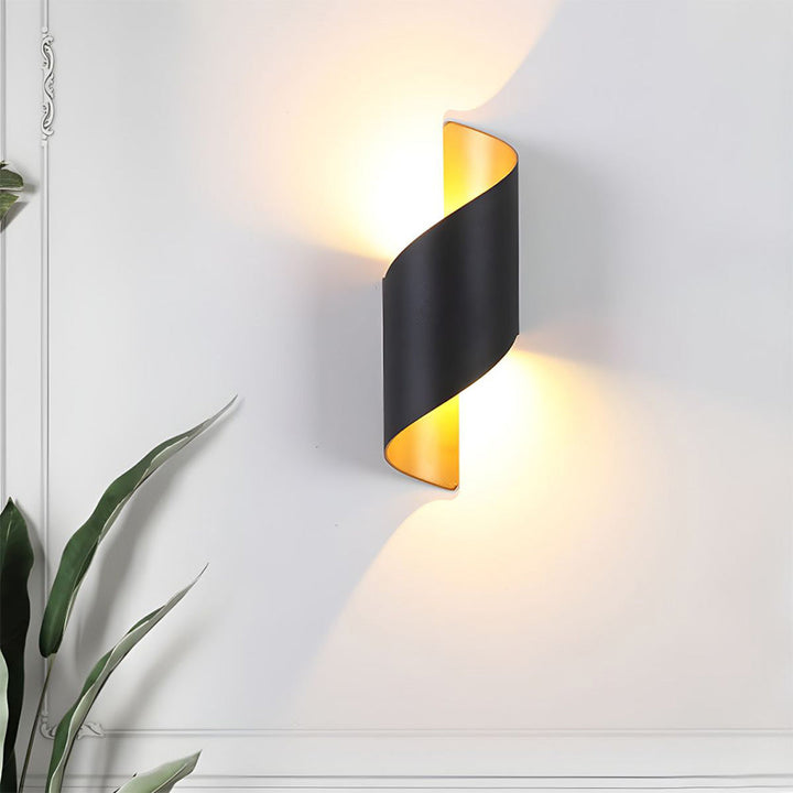 Skanto | LED Vegglampe med minimalistisk aluminiumsdesign