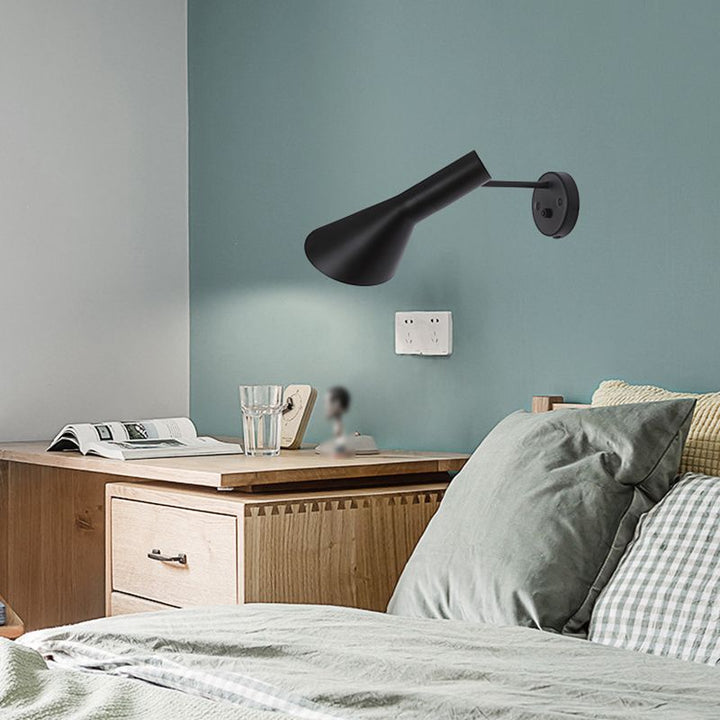 Skanto | Industriell Vegglampe Konisk Vegglampe med Aluminiumskjerm