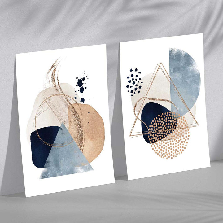 Sett med 2 kunsttrykk i akvarellstil med blå og beige former