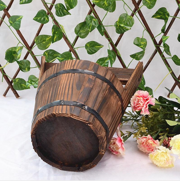 Klassiske hageblomsterpotter med trelook Skanto