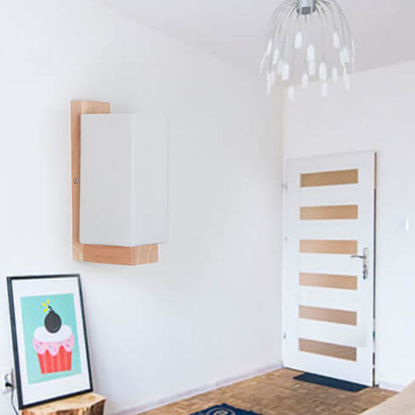 Skanto | Moderne minimalistisk massiv trefirkantet glass søyle 1-lys vegglampe