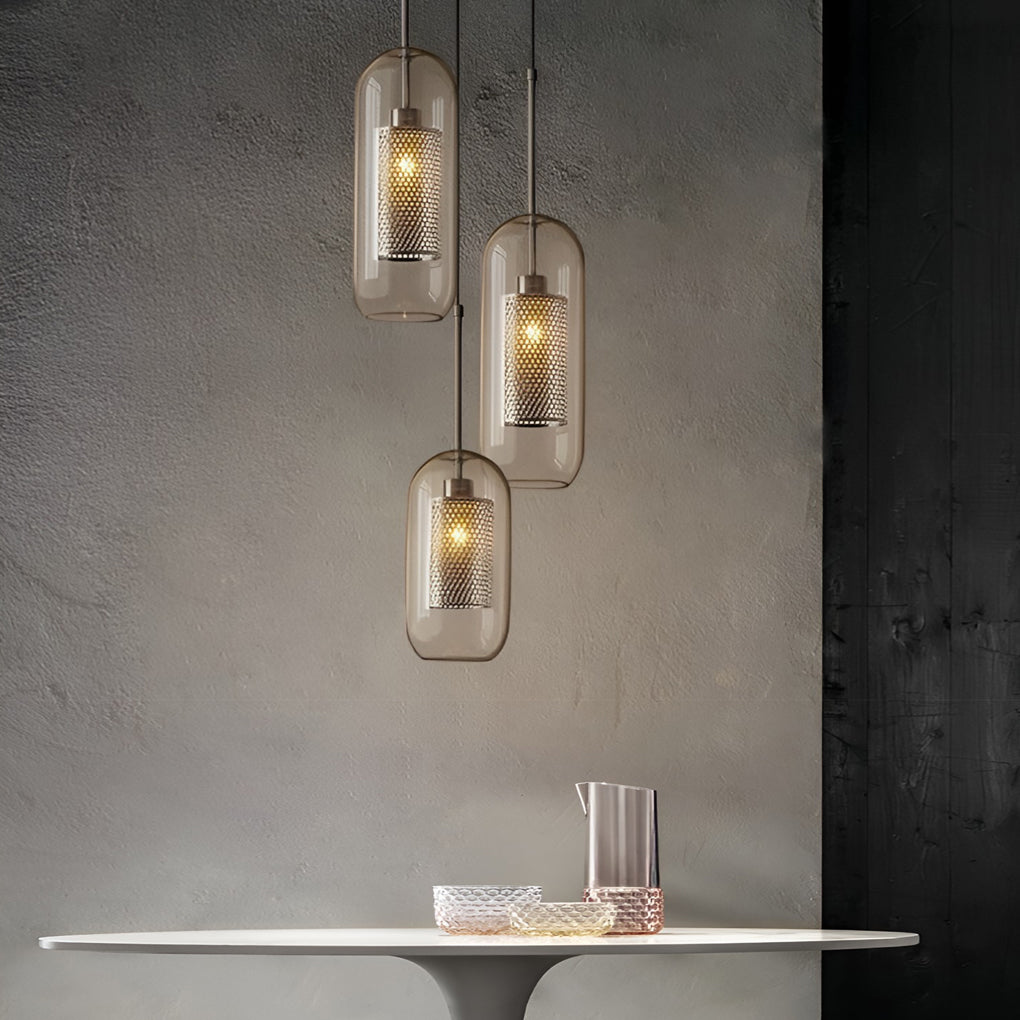 Vintage industriell pendellampe med rund glass og gull – LED pendellampe for spisestue og stue | Skanto