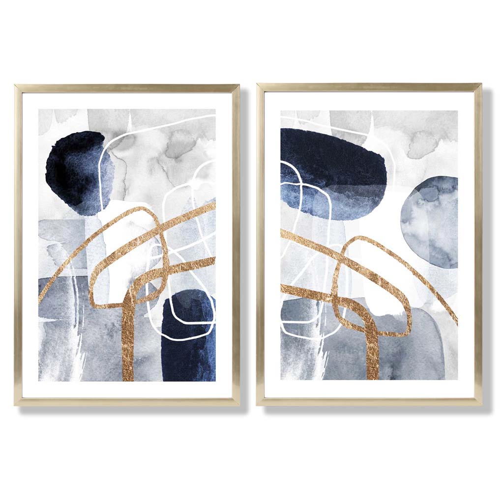 Sett med 2 kunsttrykk i abstrakt rammedesign i blått og gull