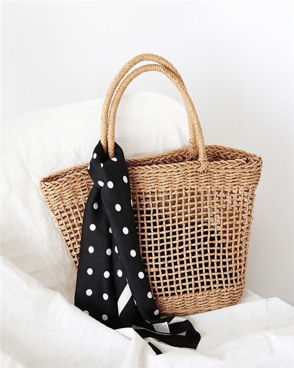 Elegant basket bag with stylish braids and fashionable scarf Skanto