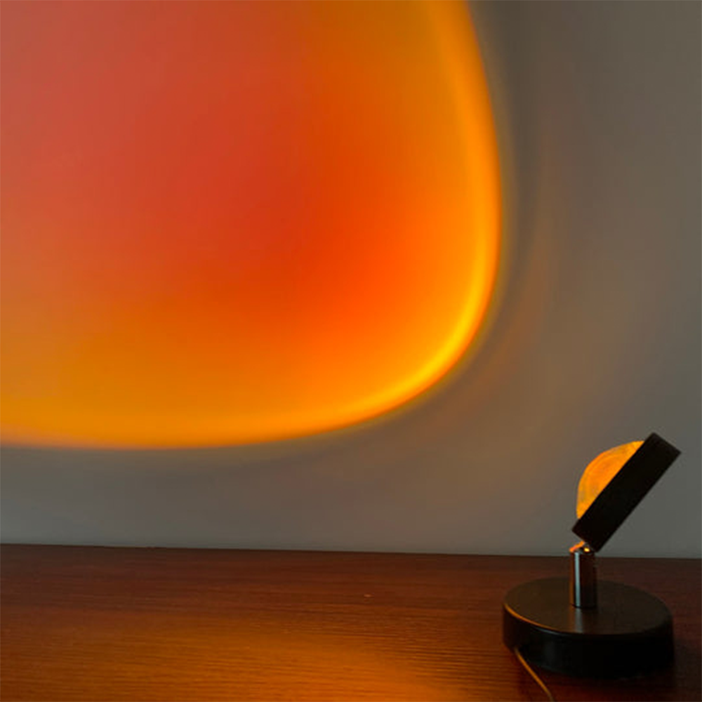 SunsetLuxe - Retro Sunset Bordlampe | Varm LED Ambient Belysning for Soverom og Stue | Skanto