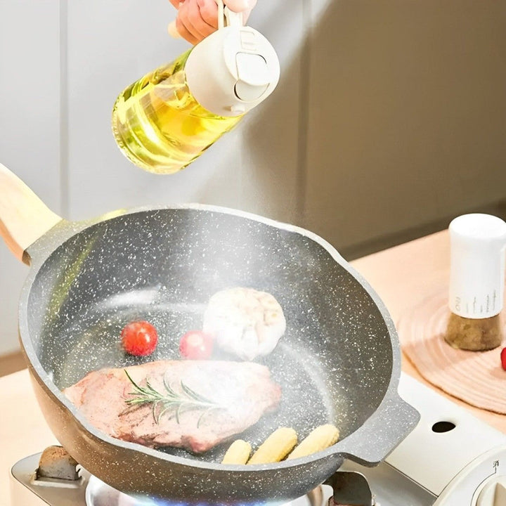 2-i-1 Olivenolje Dispenser og Spray for Matlaging, Salat, Steking og BBQ Skanto