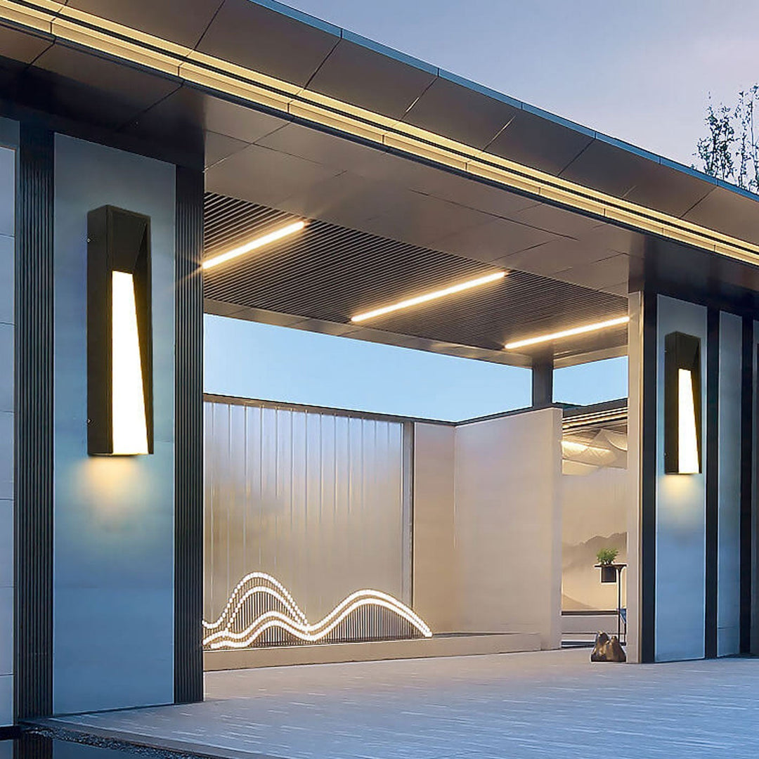 Vanntett Enkel Strip Design LED Utendørs Vegglampe | Skanto
