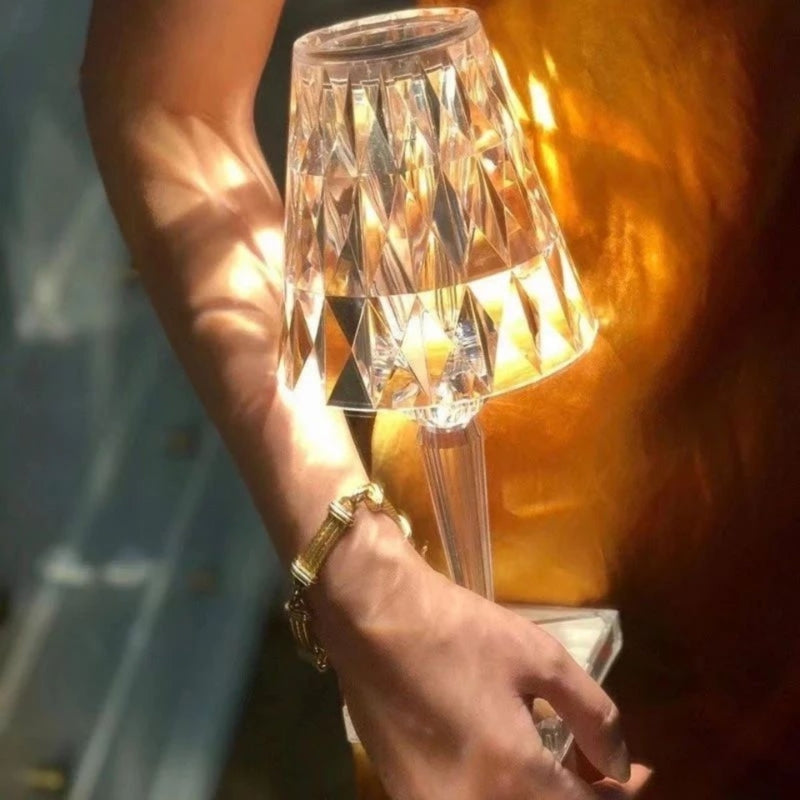 Krystallampe med berøringskontroll - LumeCrystal | Skanto