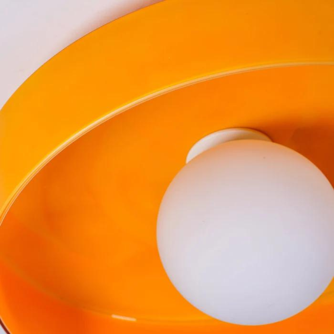 Rund Taklampe med Stilren Funksjonalitet - LumiSphere | Skanto