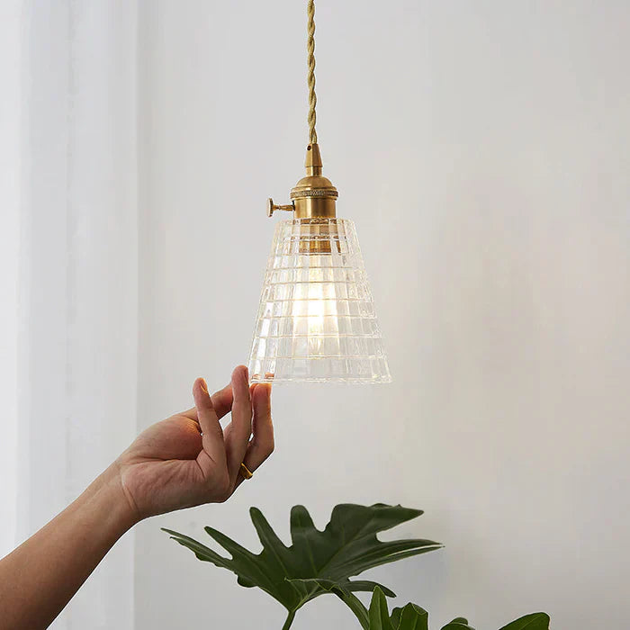 OpulentGlow Pendel – Elegant Glass Henge Lamp Skanto