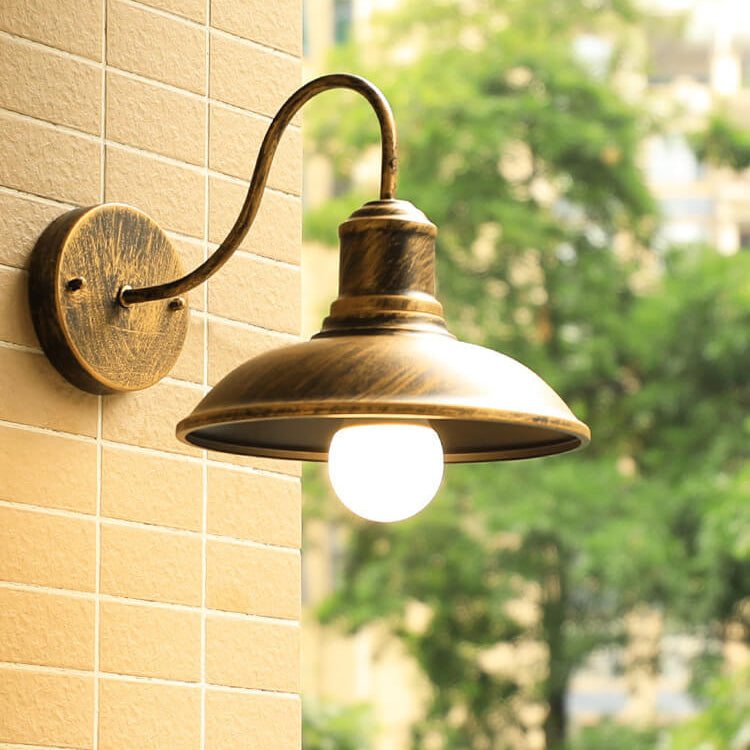 Retro Loft Dome Jern Utendørs Vanntett Vegglampe med 1 Lyskilde og Buet Arm