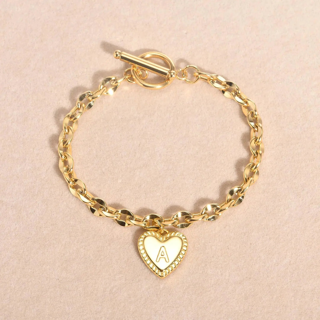 Skanto | 14k Delikat Hjerte Graverte Bokstav Initial Armbånd