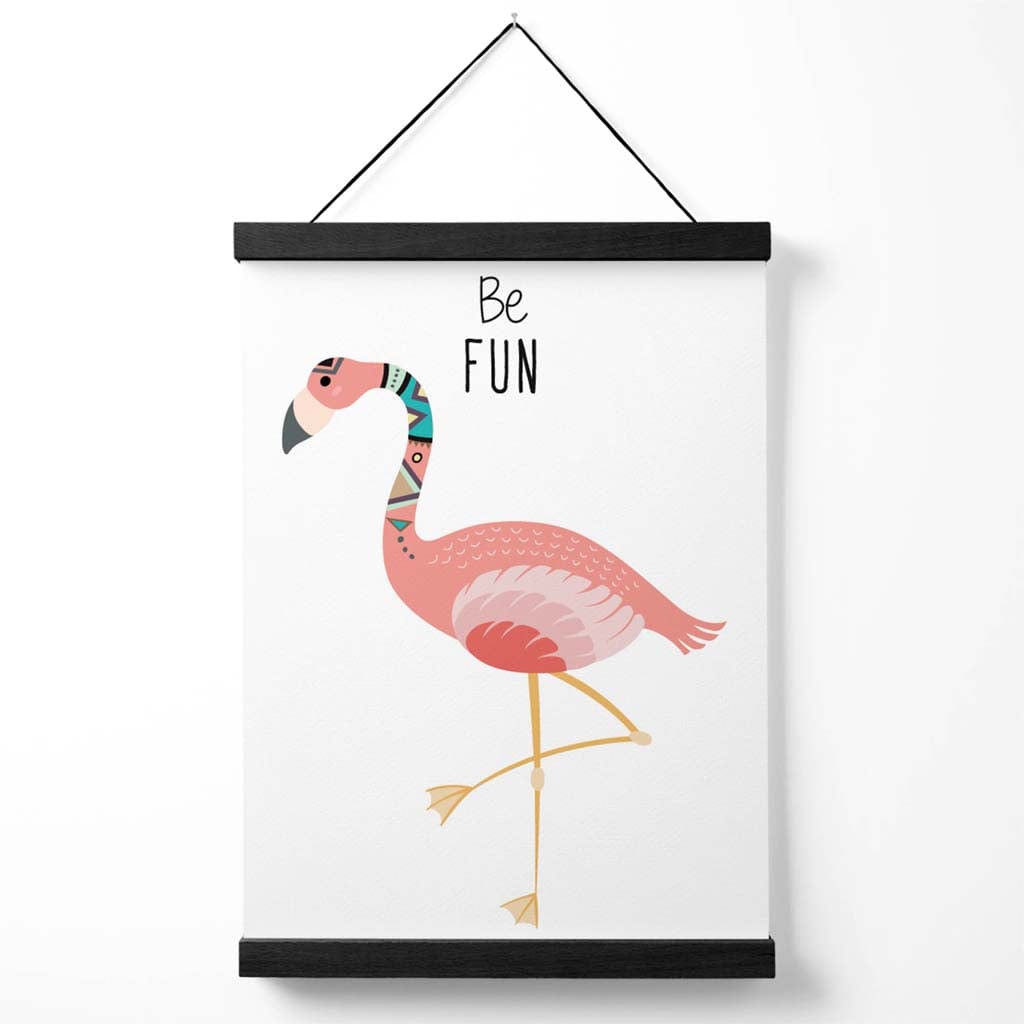 «Vær morsom»-plakat med flamingo-stammesitat og oppheng