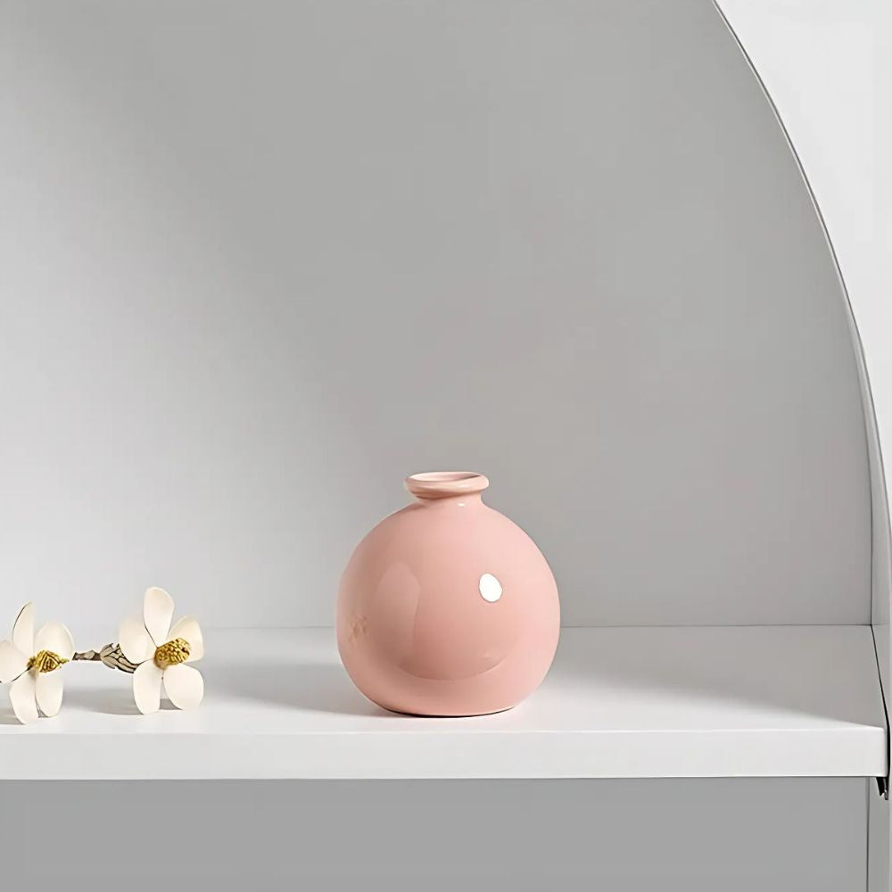 Skanto | Puffy Pout Vase