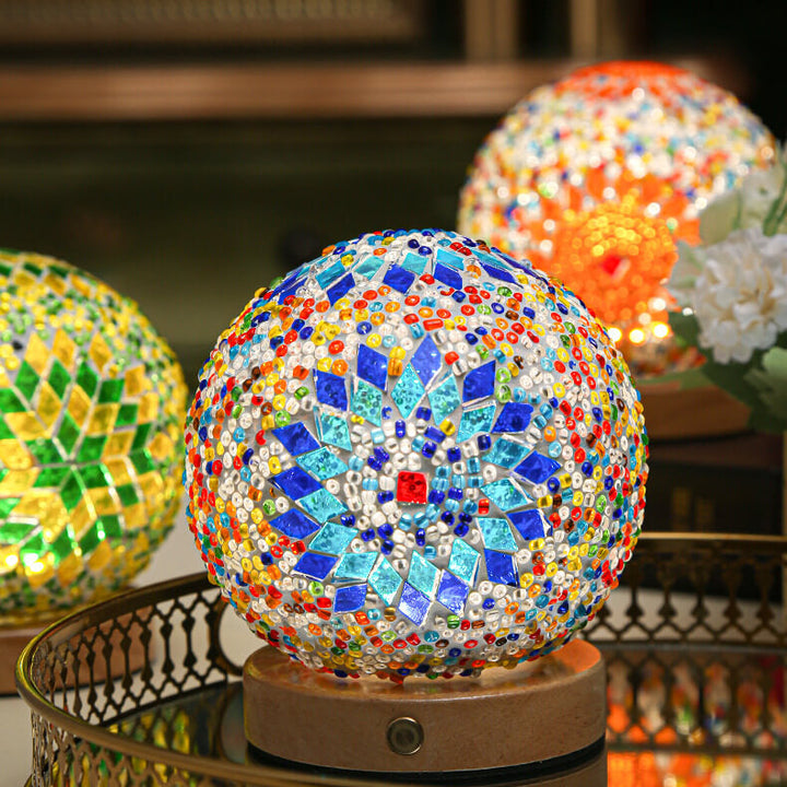 Skanto | BohoGlow – Moderne Bohemsk Bordlampe med USB-lading