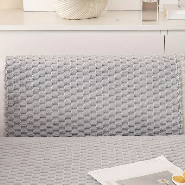Skanto | CozySlip - Det ultimate sklisikre sofaovertrekket for mer komfort og stil