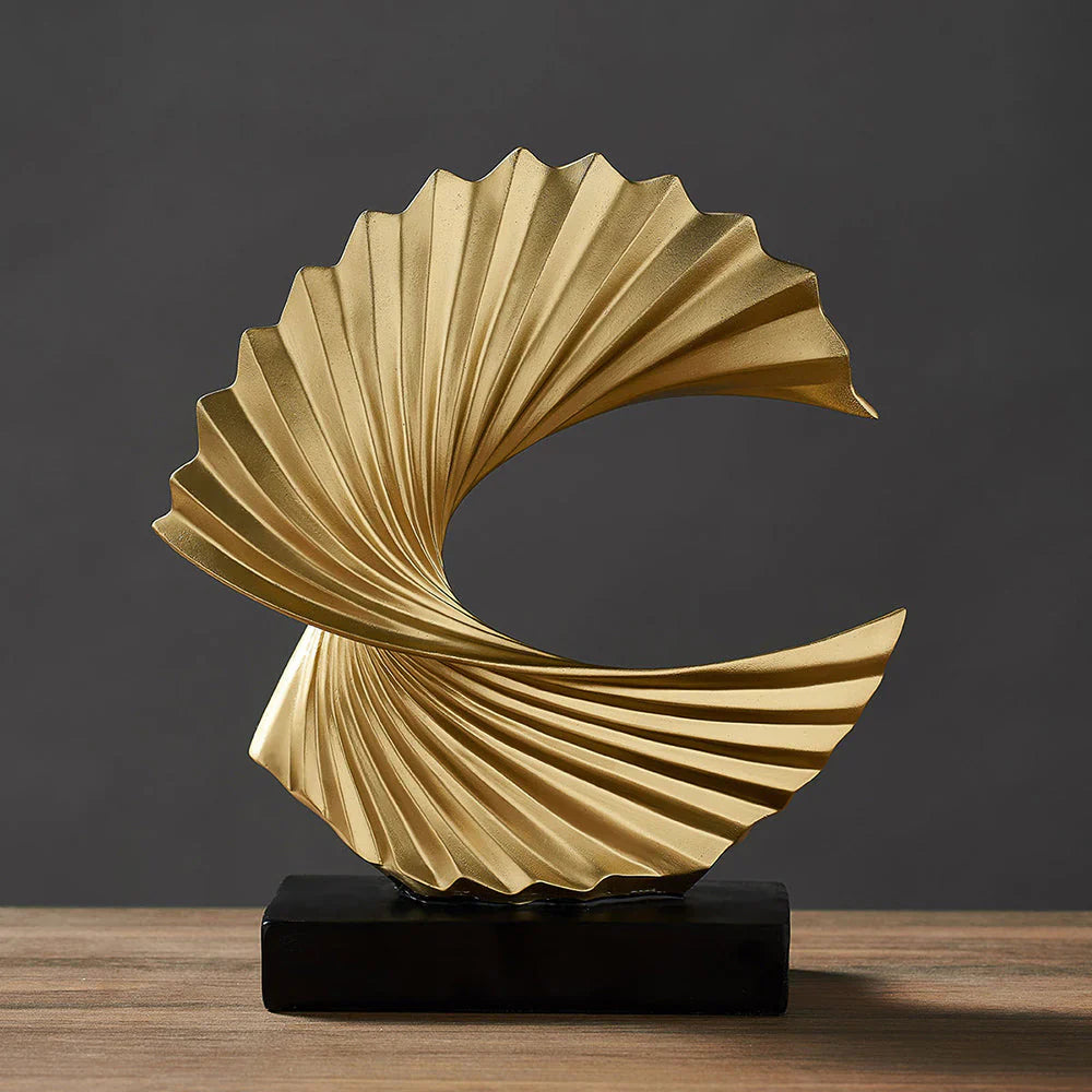 Skanto | Stilig Halvmåne Skulptur – Elegant Månedekor for Hjem & Kontor