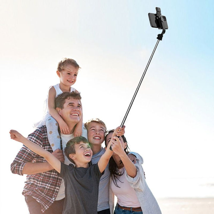 Skanto | Bluetooth Selfie Stick Stativ med Telefonstativ og Skjønnhetsutfyllingsbelysning