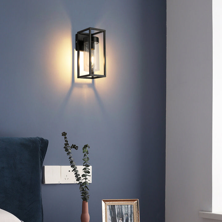 LumiGlass - Elegant Glass Vegglampe for Atmosfærisk Belysning Skanto