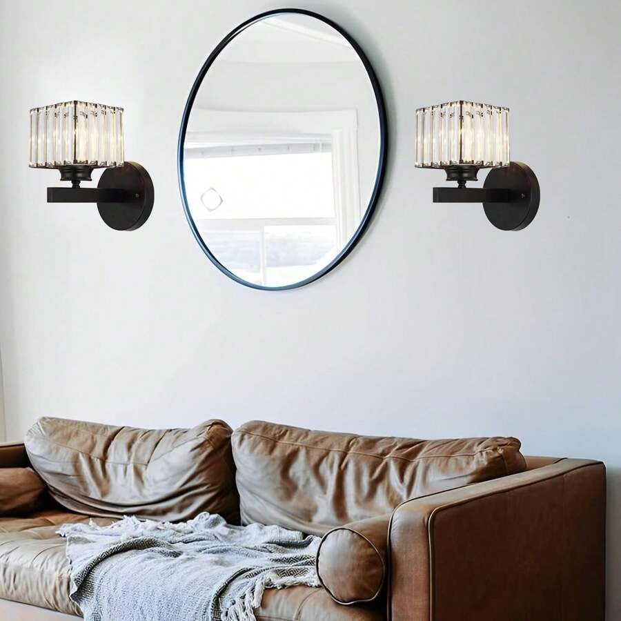 Skanto | Krystallglass Vegglampe med Moderne Arm Design