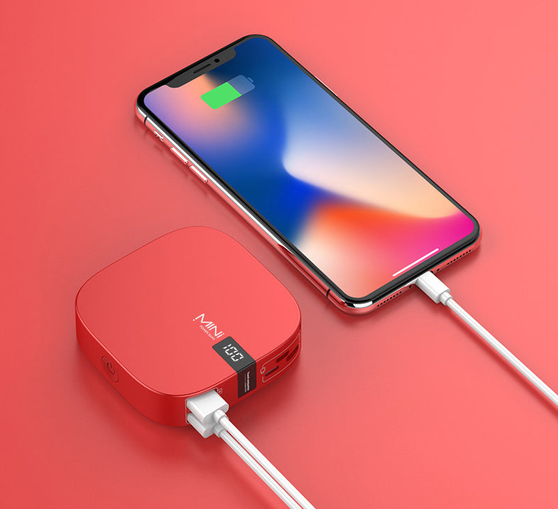 Skanto | Mini 10000mAh Strømbank med 2.1A Hurtiglading, Super Slank, LED-skjerm og Dual USB Utgangsporter, Støtte for Lightning, Micro og Type-C