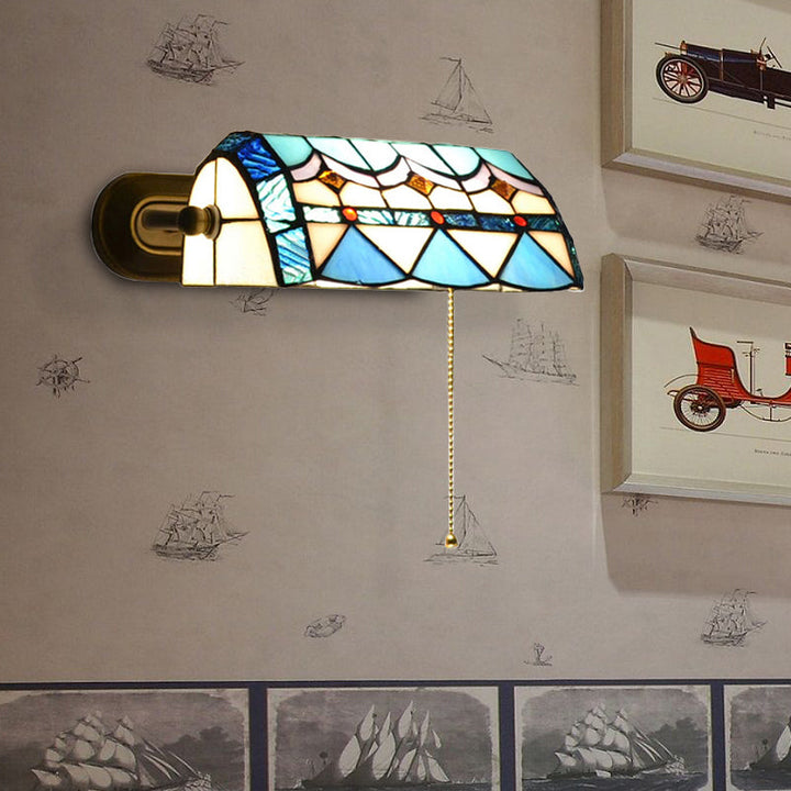 Middelhavsbankerlampe med trekkjede, farget glass 1 lys vegglampe i blå | Skanto