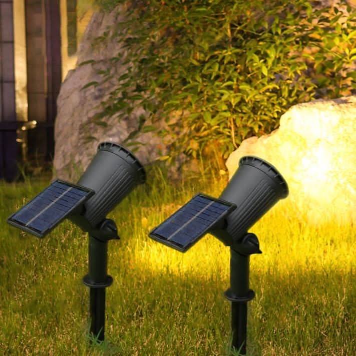 Skanto | SunSpot Solar Garden Spotlight med Fargeforandrende LED-er