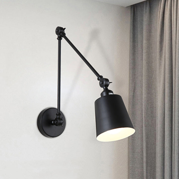2-leddet svingarm vegglampe nordisk jern enkelt svart/hvitt vegglampe med innsnevret skjerm | Skanto
