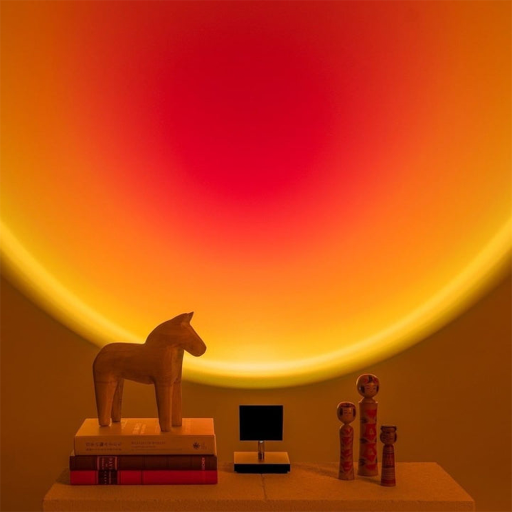 SunsetLuxe - Retro Sunset Bordlampe | Varm LED Ambient Belysning for Soverom og Stue | Skanto