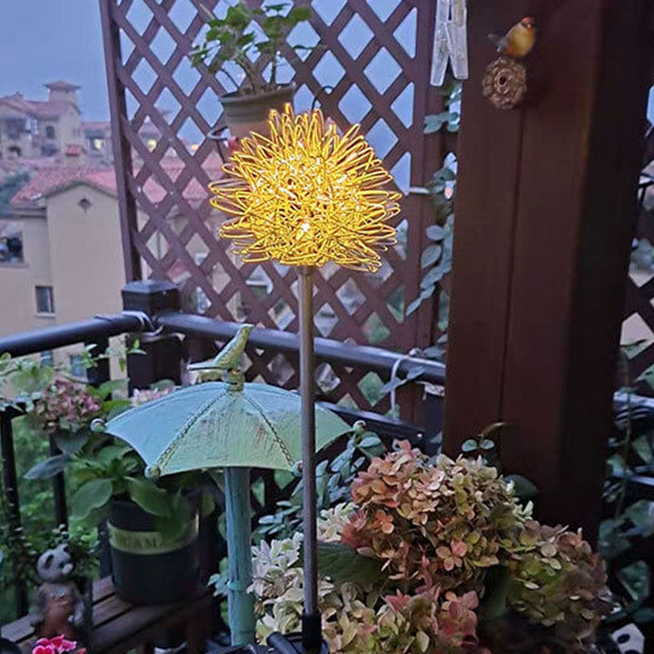 Solcelledrevet LED-kulelampe av løvetann laget av aluminiumstråd, vanntett, for utendørs bruk, for planting i hagen, bakkelys