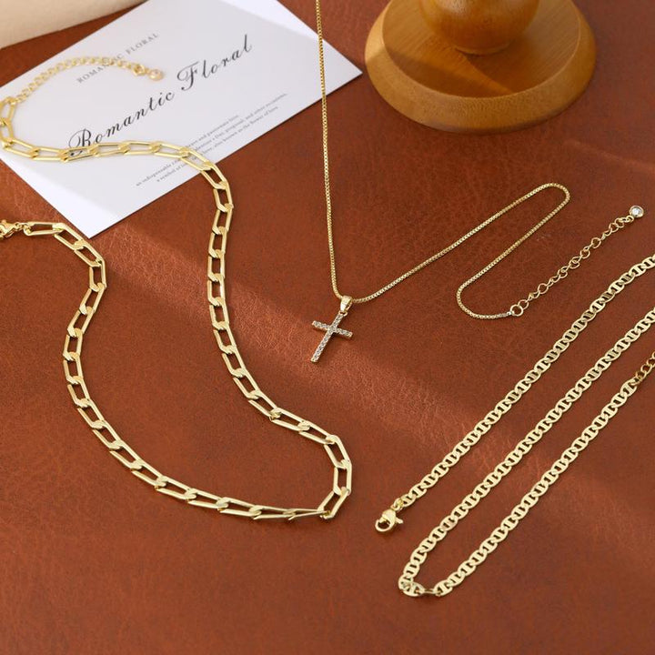 Skanto | 3pc 14k Laget Kors Halskjede Stabel