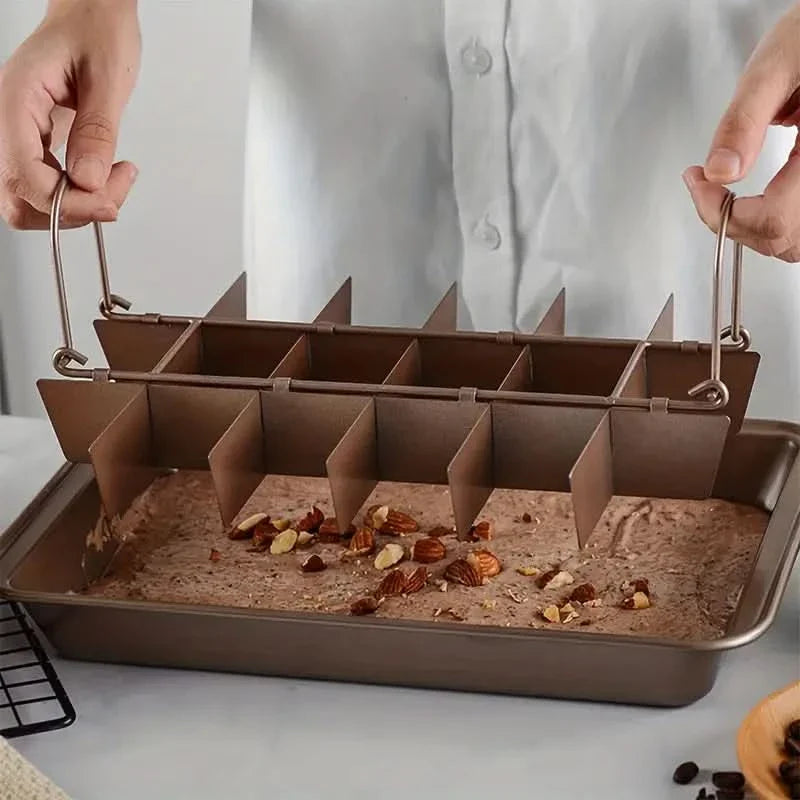 Skanto | Non-Stick Brownie Pan med 18 Skiller Aluminium Bakeware