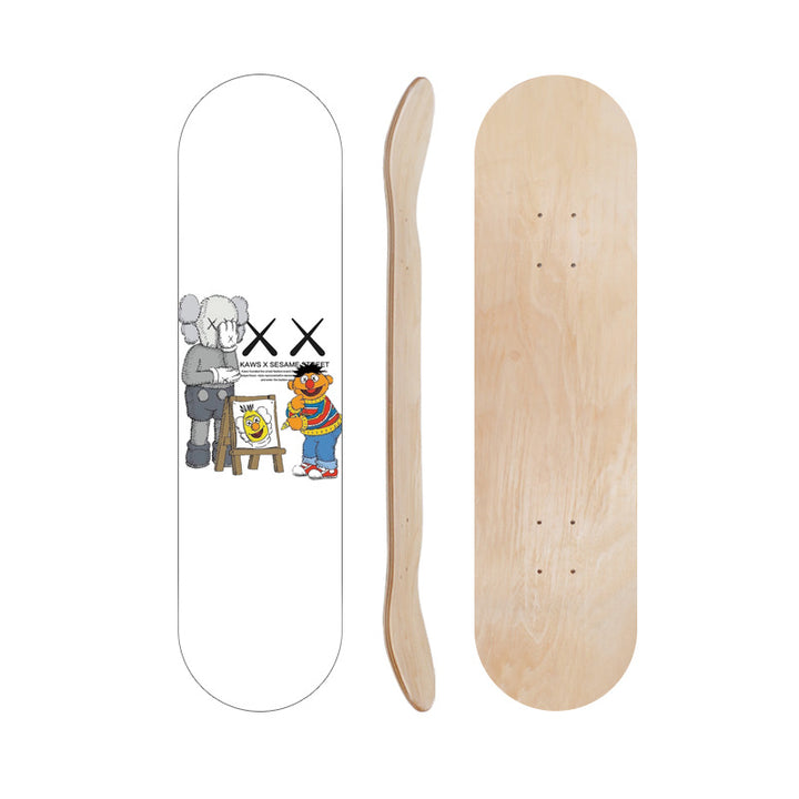 Tegneserieinspirert skate dekk Skanto