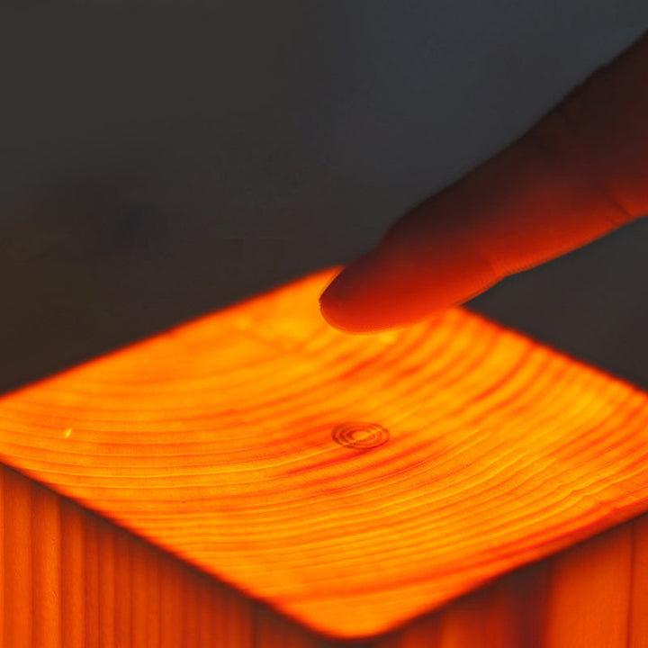 Skanto | LumiWood – LED bordlampe med batteri og berøringskontroll