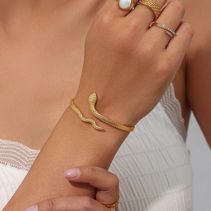 Skanto | 18k Justerbar Slangearmbånd