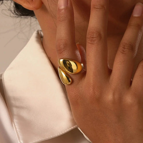 Skanto | 18k Chunky Dråpe Innviklet Ring