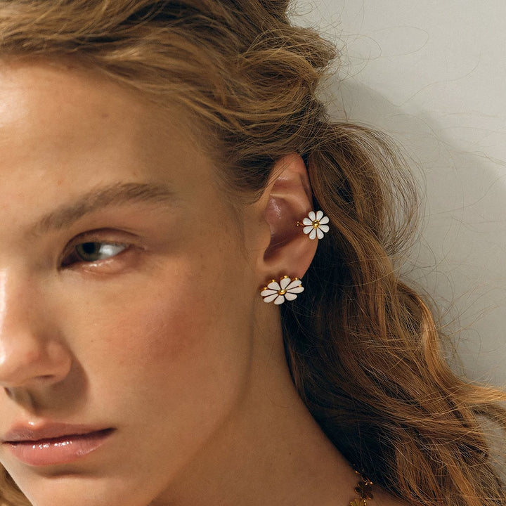 Skanto | 18k Dainty Daisy Blomster Øredobber