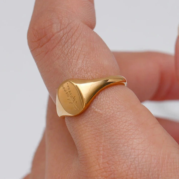 Skanto | 18k Dainty Floral Signetringer