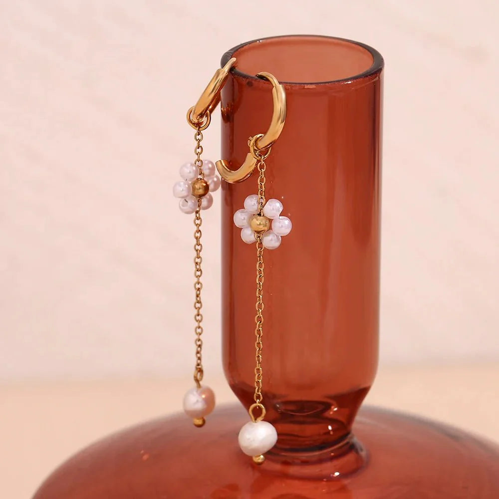 Skanto | 18k Hengende Blomster Perle Øredobber