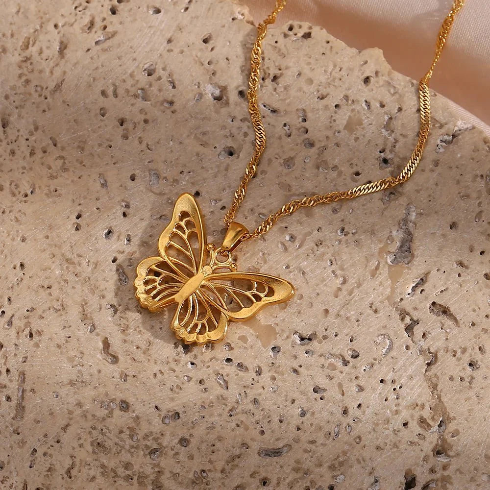 Skanto | 18k Diamant Accentuerte Sommerfuglhalskjede