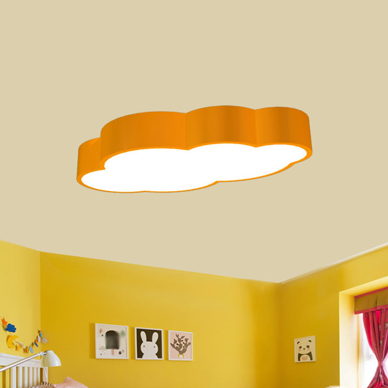 LED-sky-lamper til barnerommet – Lekent design i rød/gul/sløyfeform