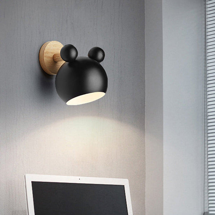 Bjørn/Bjelle Rotating Veggmontert Lampe Macaron Iron 1-Hode Sengelesing Vegglampe i Hvit/Rosa/Grønn og Tre | Skanto