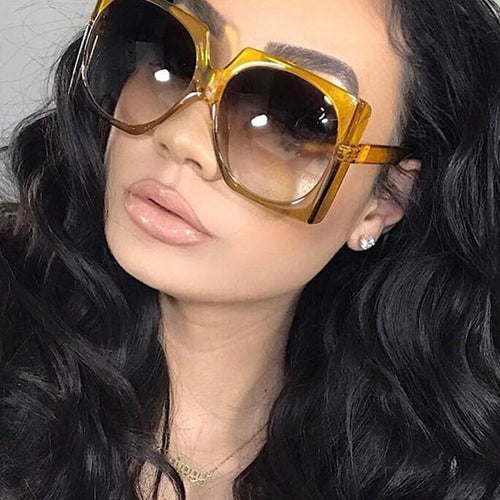 Dame Oversized solbriller i elegant ramme Skanto