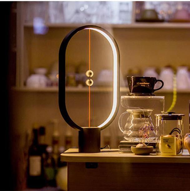 Tao - Moderne nordisk magnetisk balanse LED-lampe | Skanto