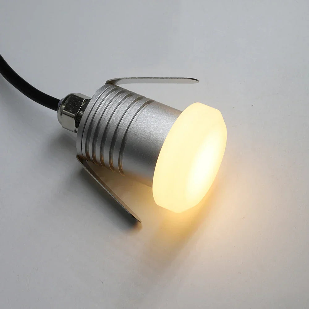 Rund LED Vegglampe for Innendørs og Utendørs – Energieffektiv, Værbestandig & Moderne Design | Skanto