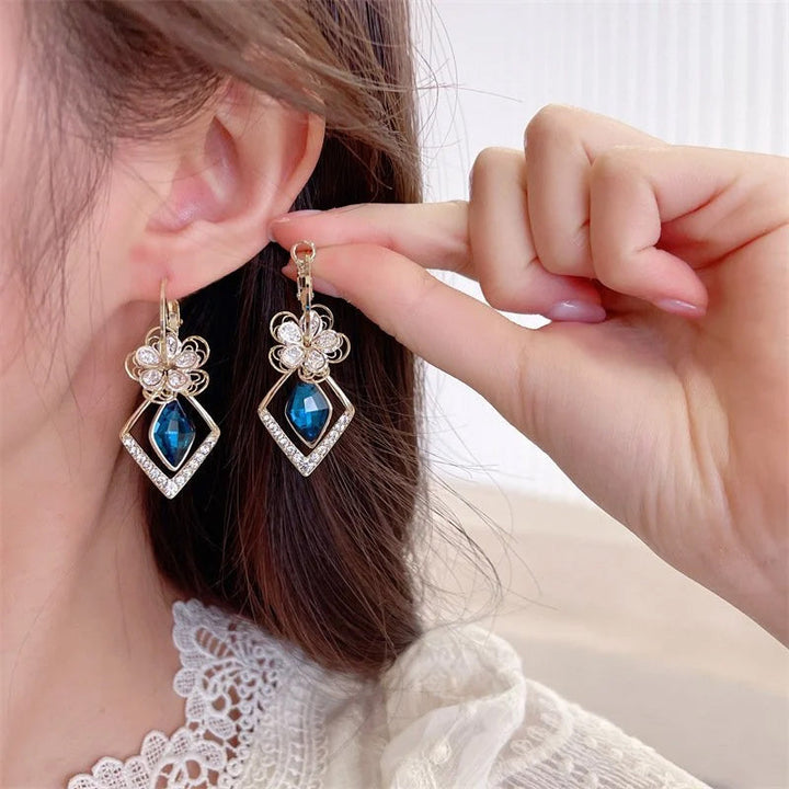 Skanto | Blomst Zircon Rhombic Safir Dangle Øredobber
