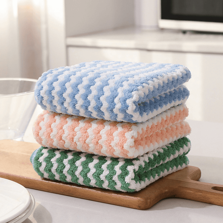 Skanto | mikrofiber rengjøringskluter laget av koralfleece for stripefri renhet