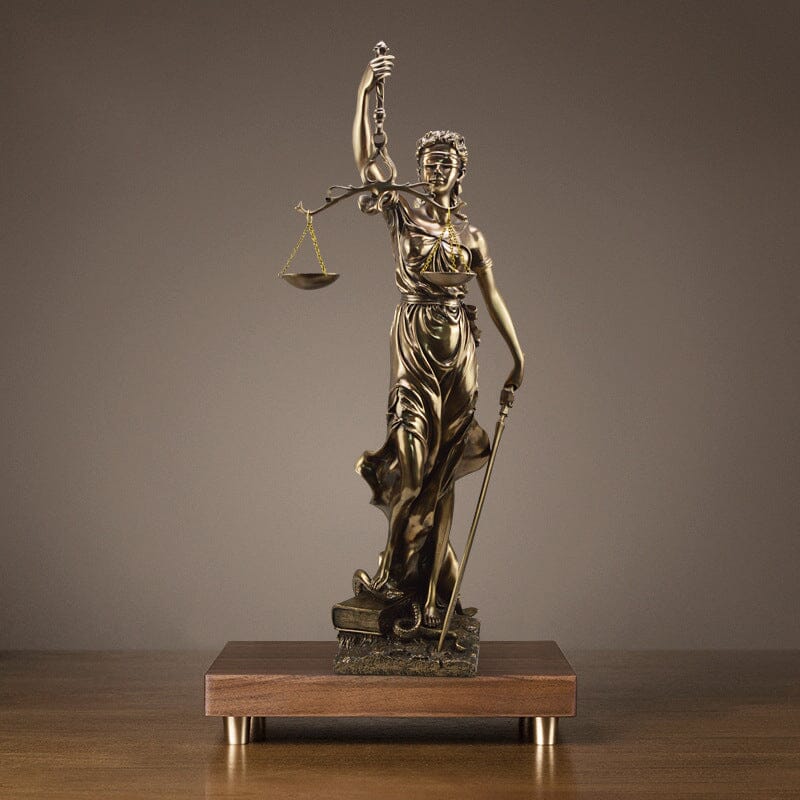 Gudsinnes av rettferdighet statue dekorasjon | Skanto