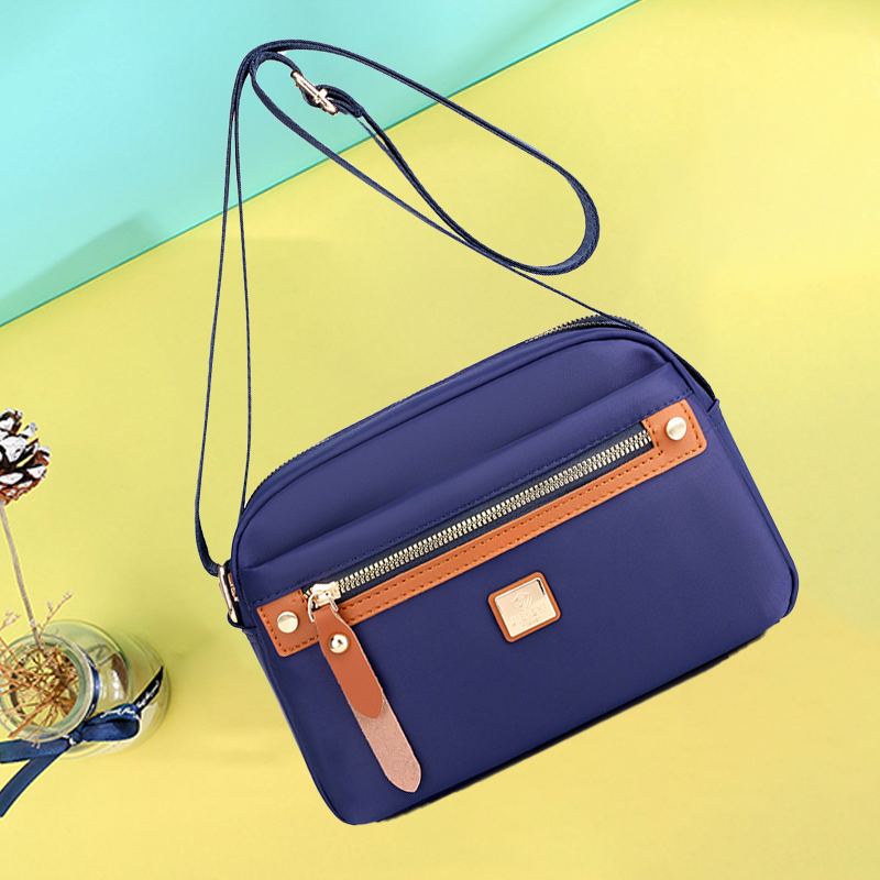 Skanto | Nylon Crossbody Bag
